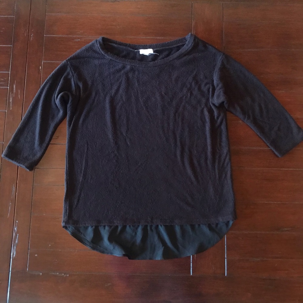 Black Urban Outfitters fleece layered top